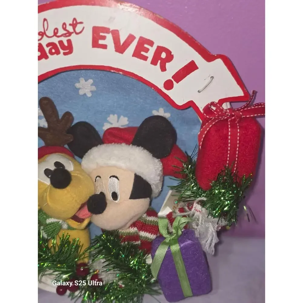 Disney Mickey Mouse and Pluto Christmas Wreath